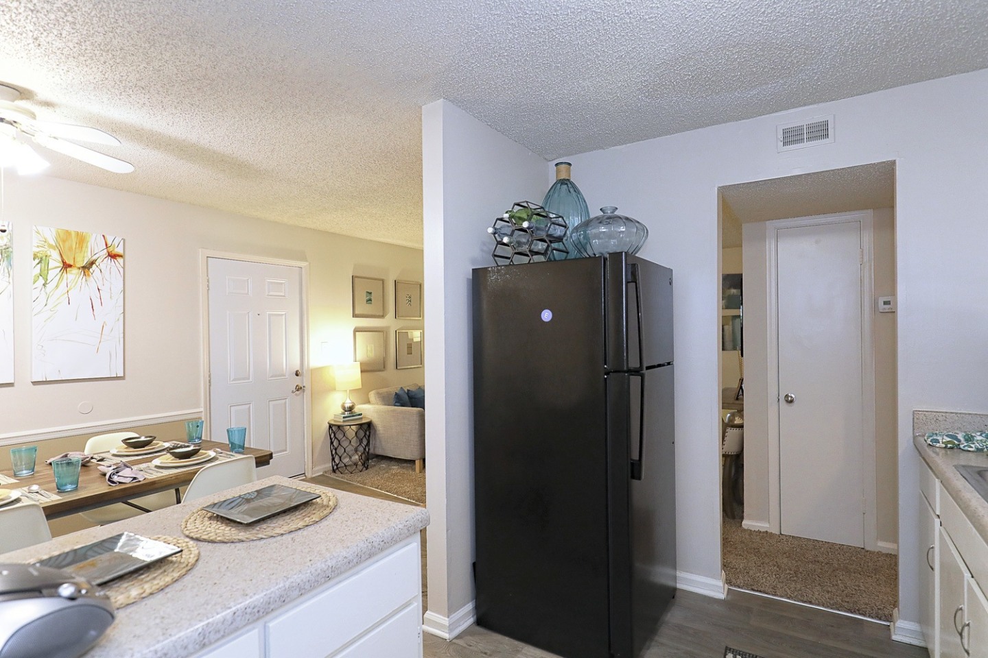 The Morehead Apartments Homes Image 4