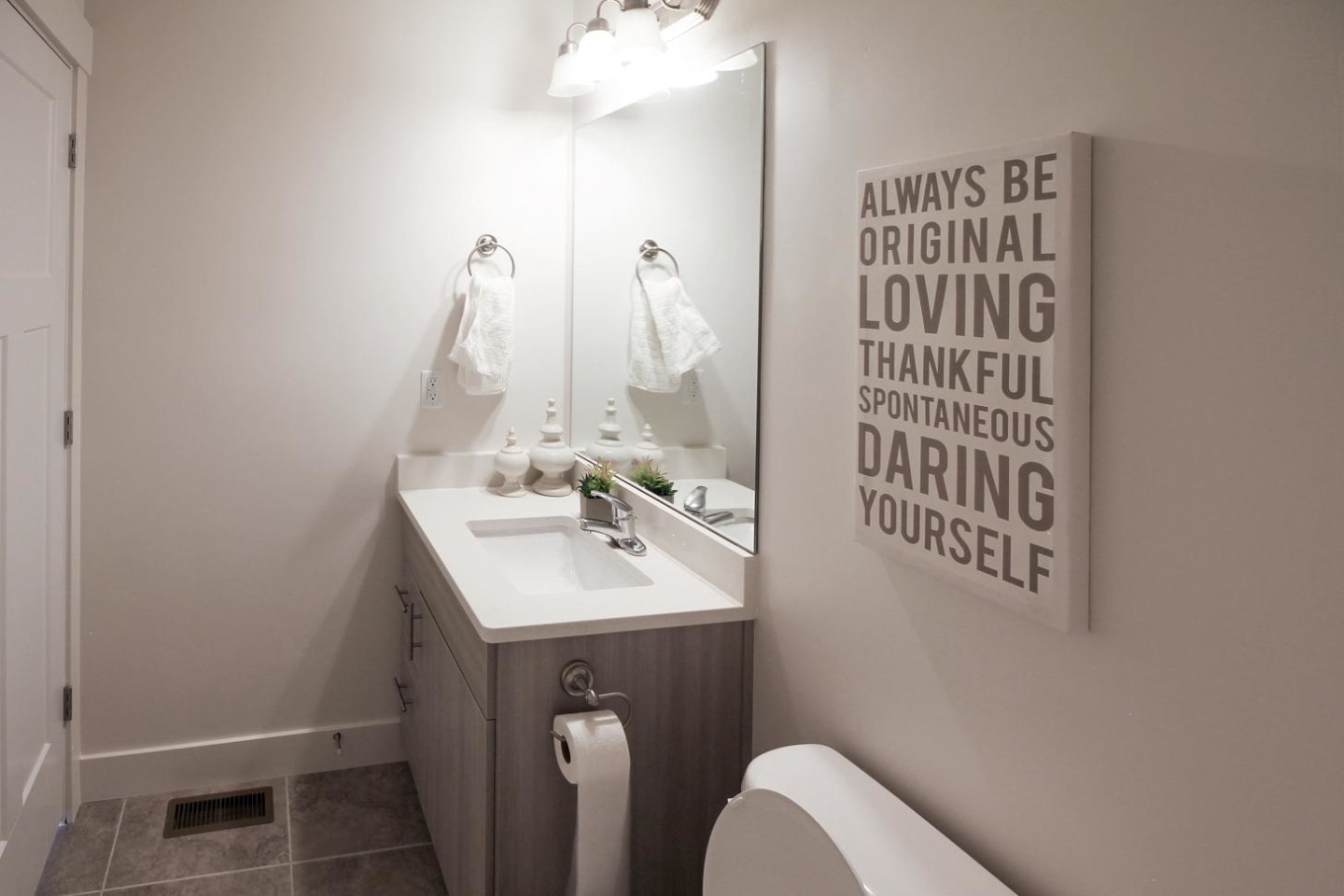 Porter Ranch Townhomes Image 12