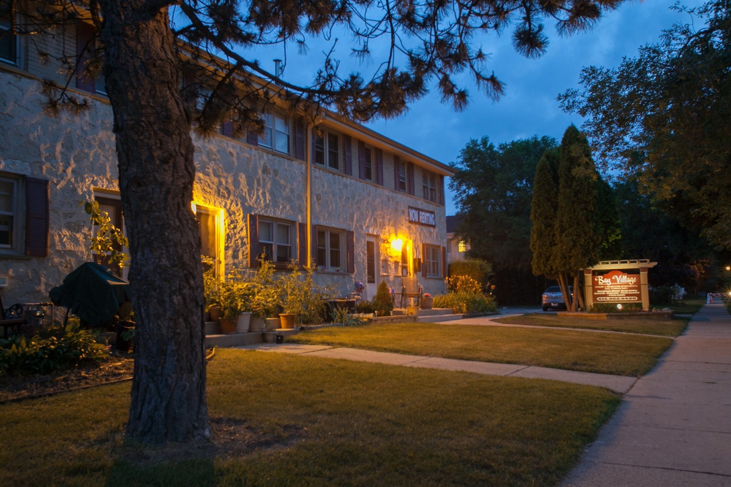 Bay Village Apartments Image 4