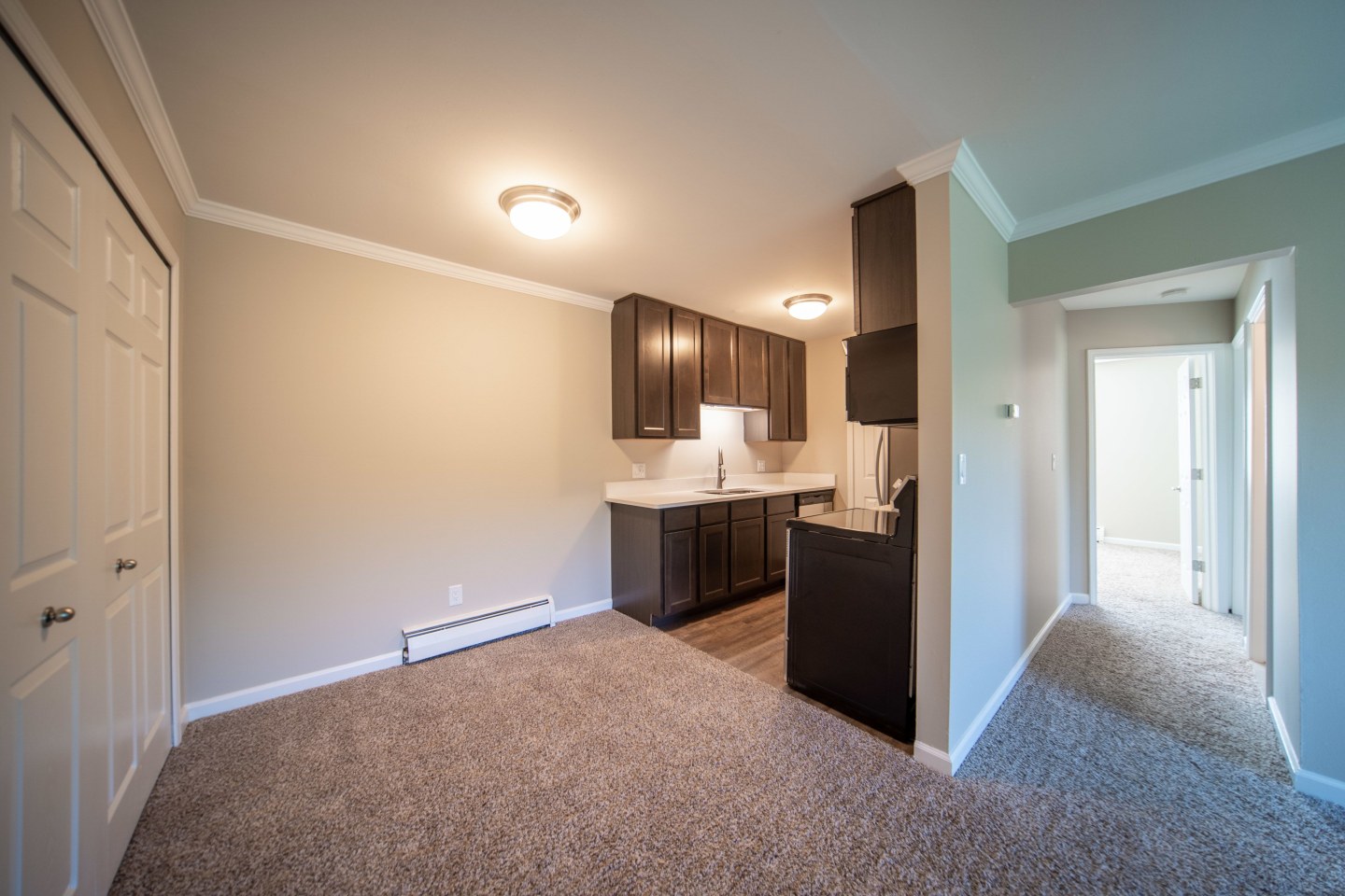 Shoreview Apartments Image 10