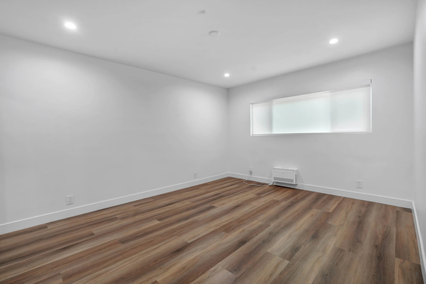 Selworth Apartments Image 11