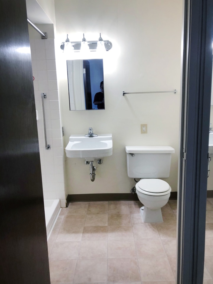 Senior Housing - Rose of Sharon Image 17