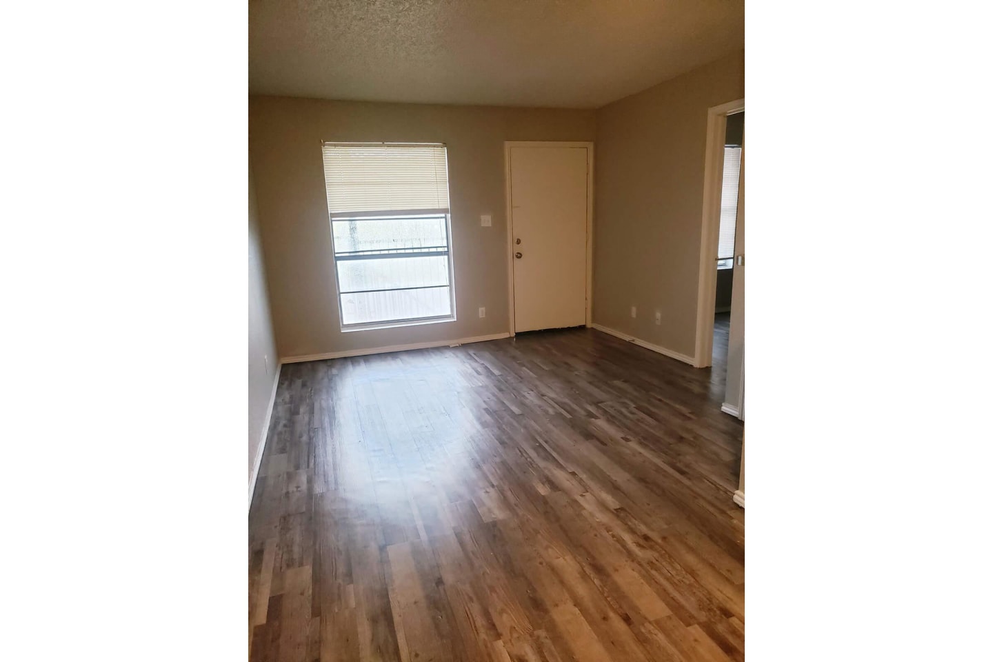 Country Place Apartments Image 9