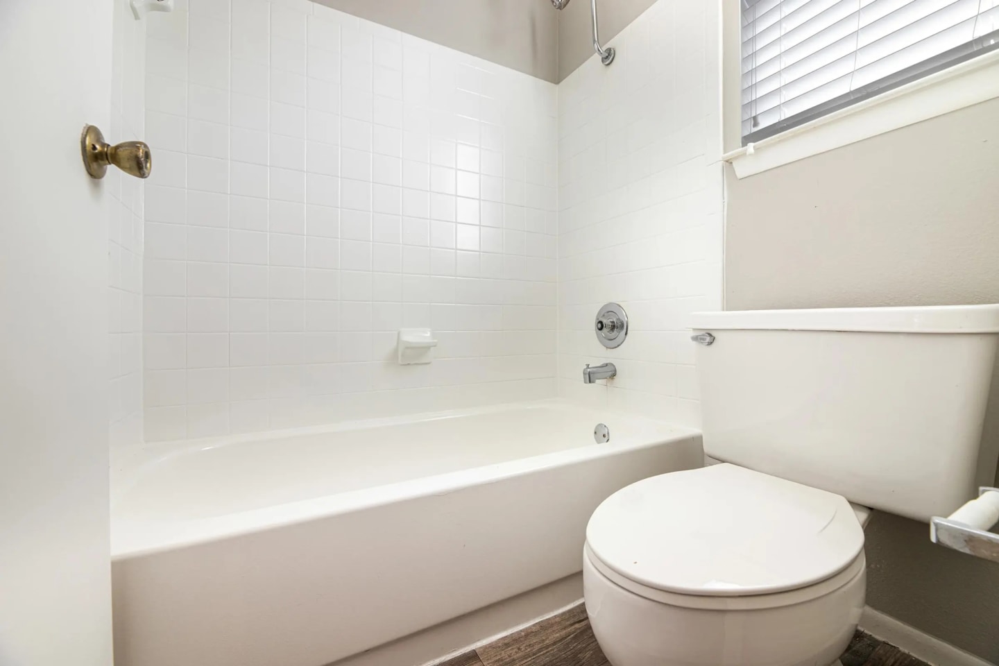 The Camaron Townhomes & Flats Image 86
