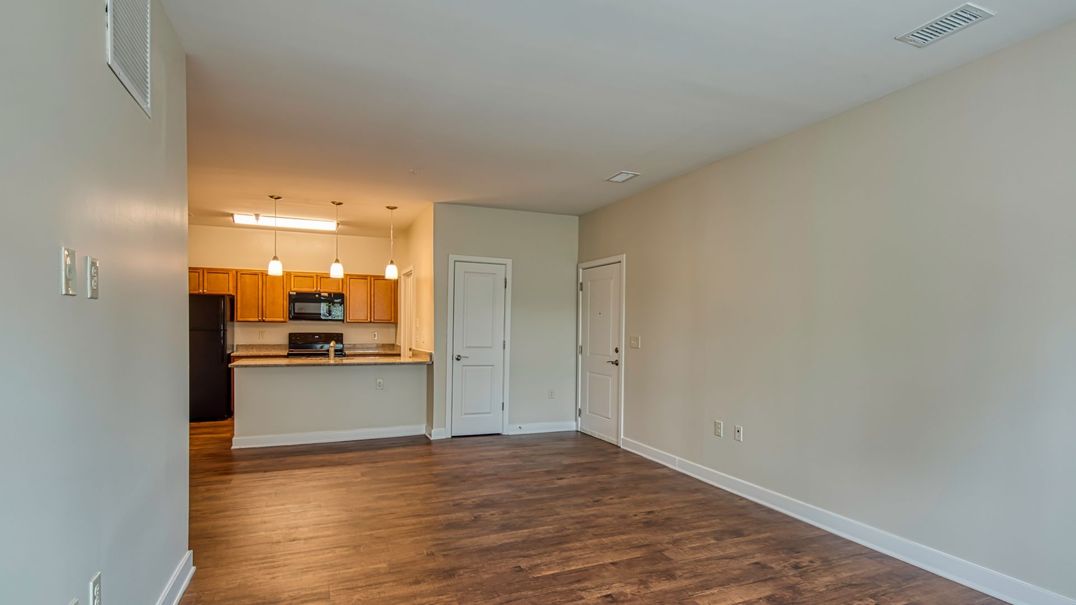 Valor Apartment Homes Image 40