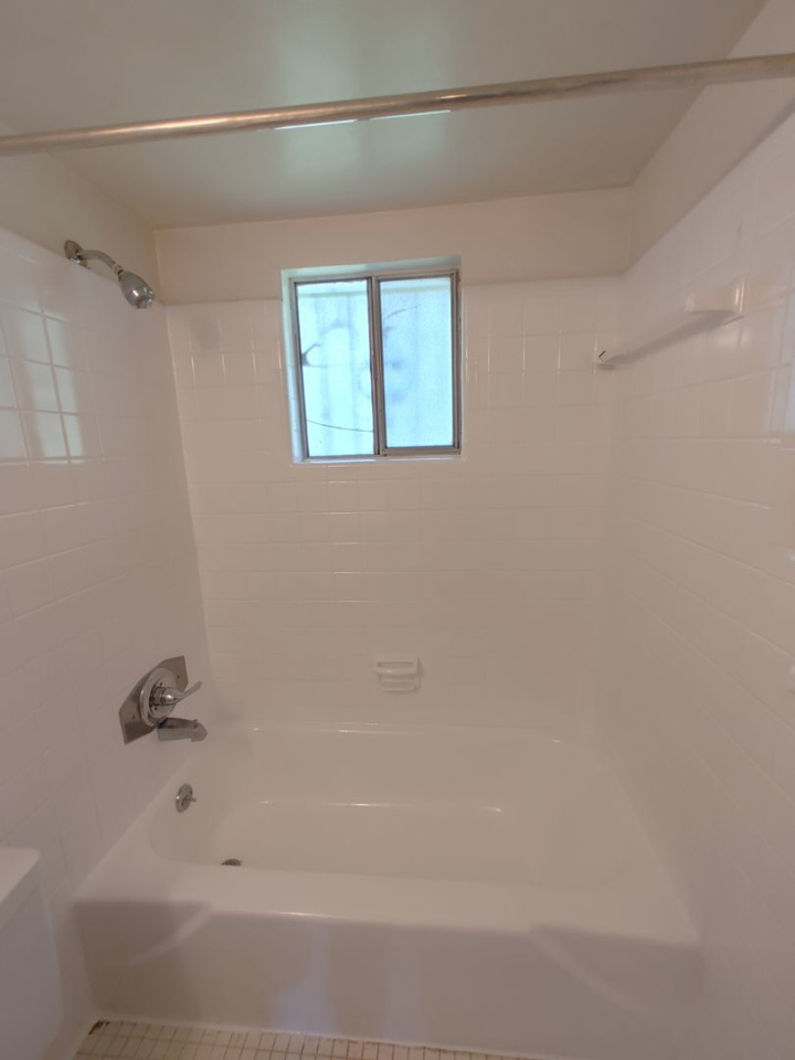 St. Croix Apartments Image 13