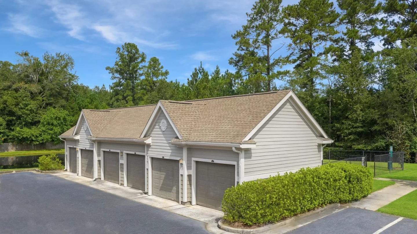 The Carlyle at Godley Station Apartment Homes Image 25