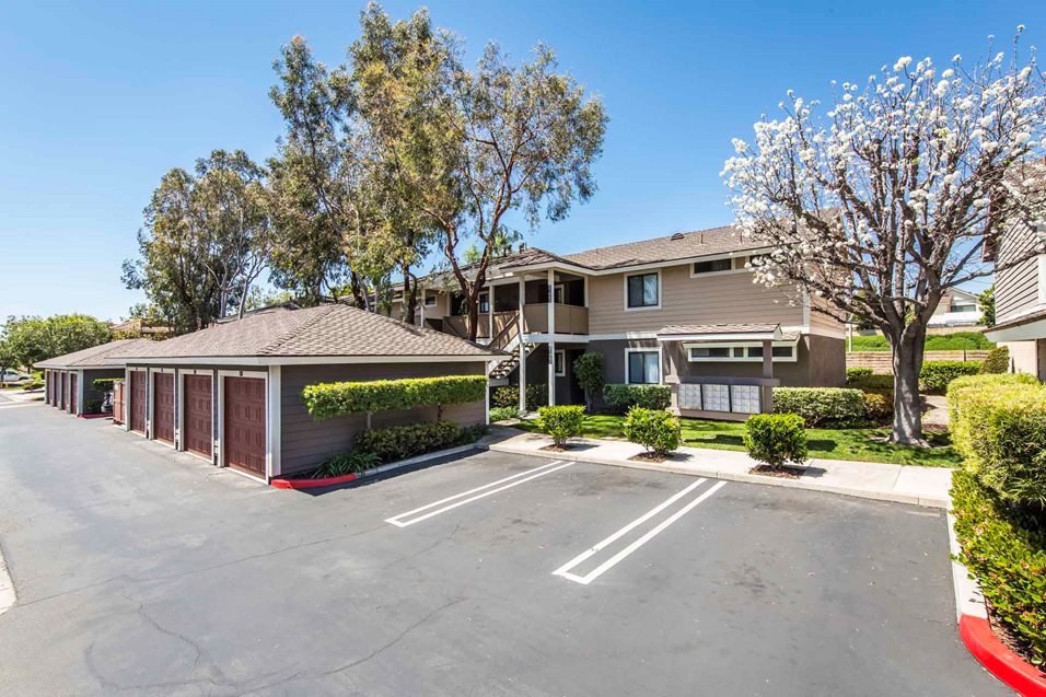 Serrano Highlands Apartments Image 8