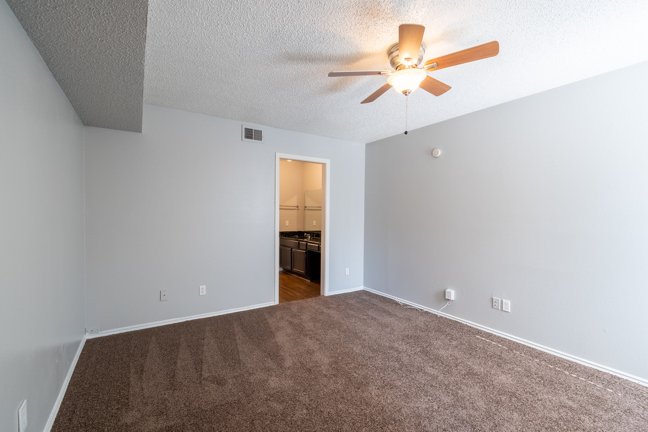 La Prada Place Apartments Image 71