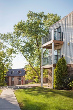 Bay Pointe Image 2