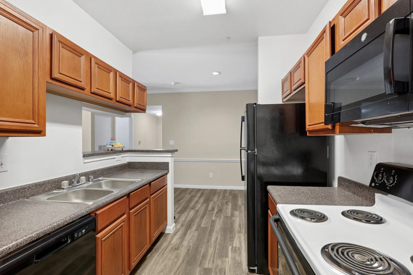Fairlake Cove Image 12