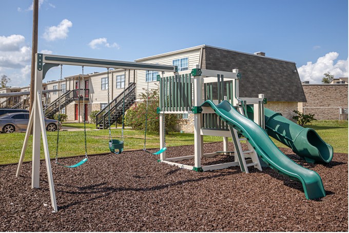 Satsuma Village Apartments Image 14