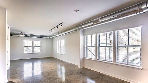 Art Lofts @ Overton Apartments Image 3