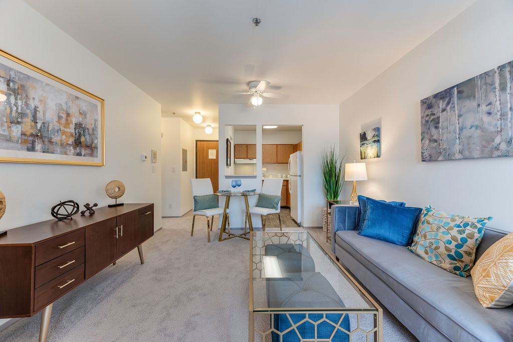 Senior Living - Porthaven Manor Image 3