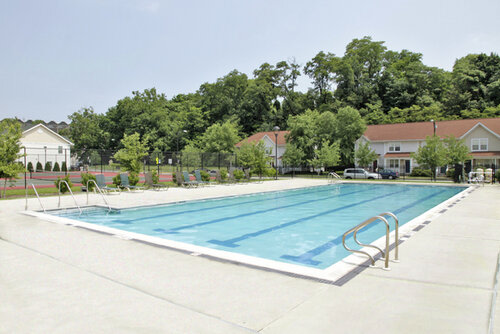Oak Hill Apartments Image 2