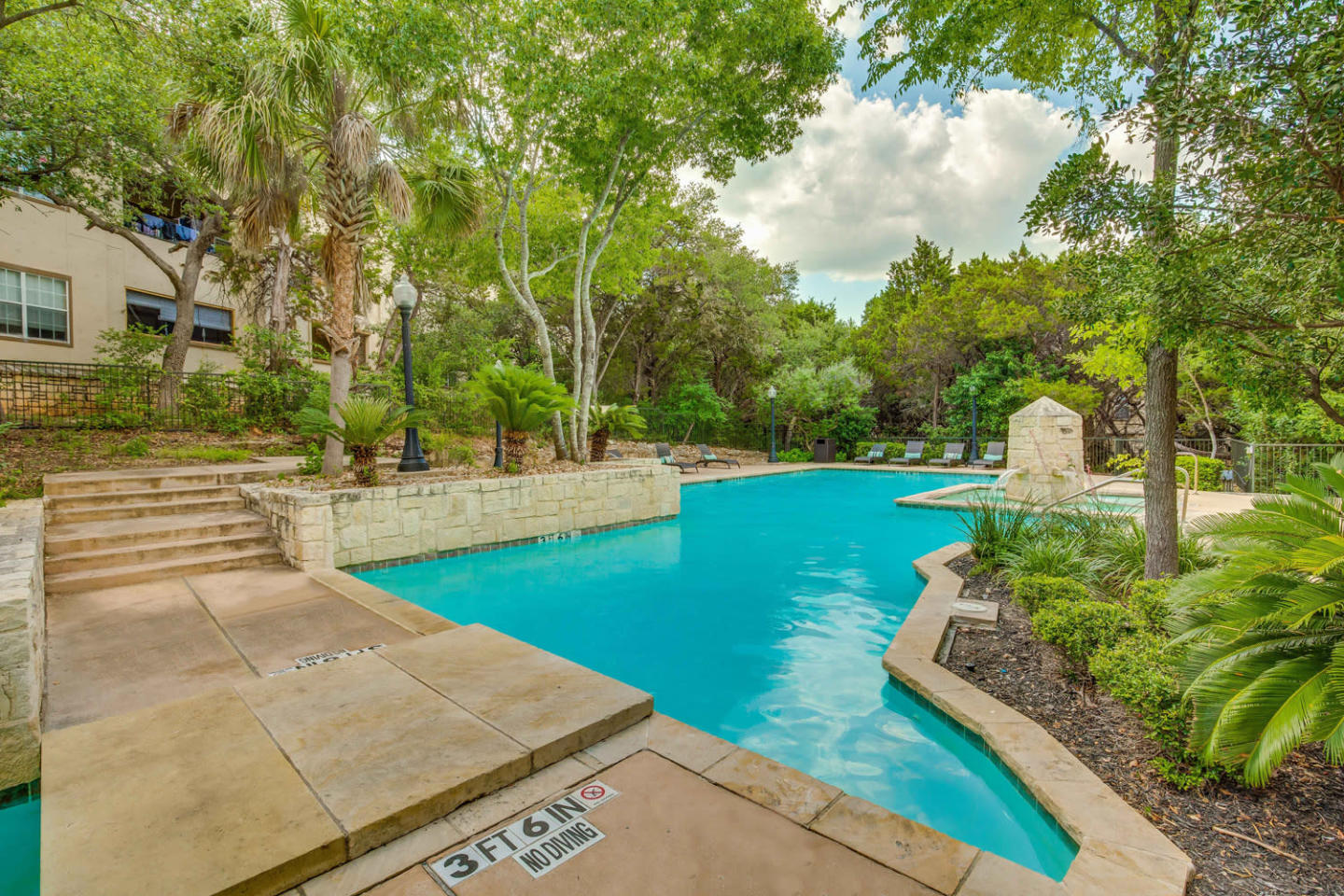 Vineyard Springs Image 6
