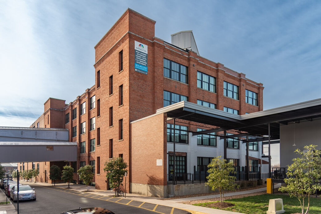 Petersburg ArtistSpace Lofts Image 70