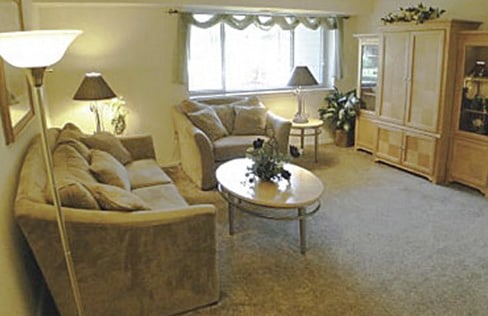 Park Chase Apartments Image 4