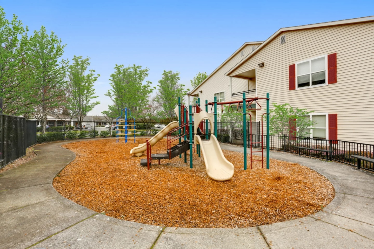 The Landings at Morrison Apartments Image 15