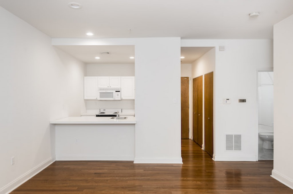 1600 Walnut Street Image 2