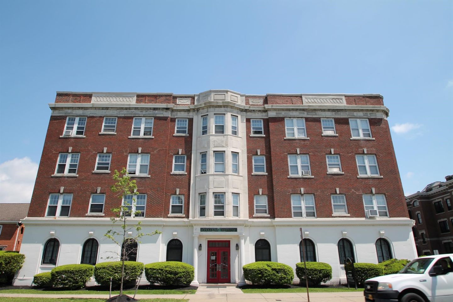 1165 Delaware Image 26