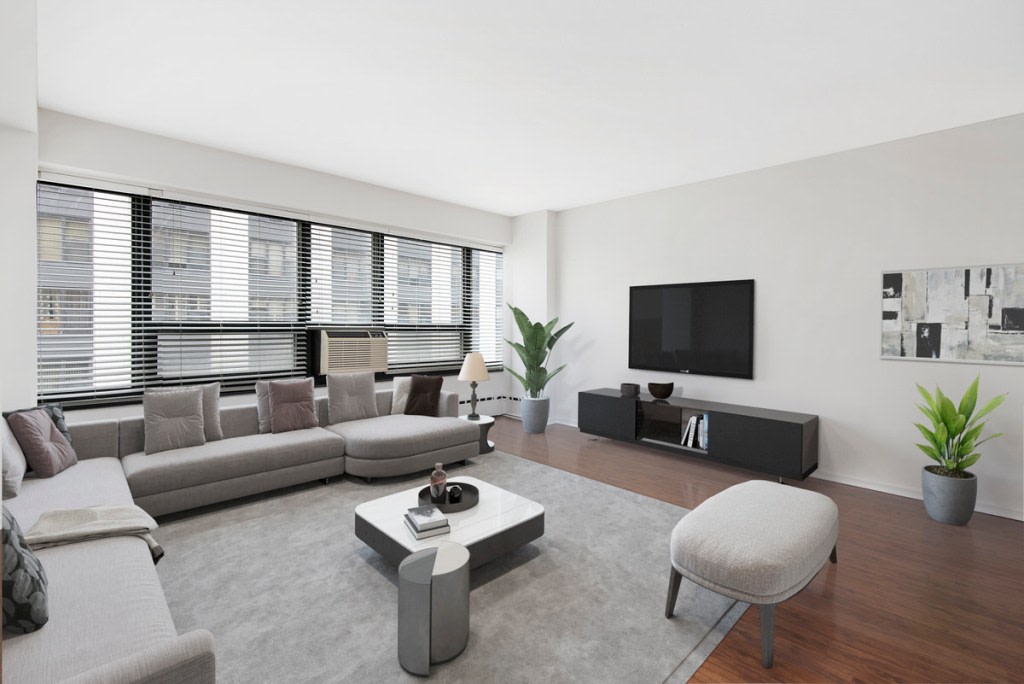 3130 North Lake Shore Drive Image 11