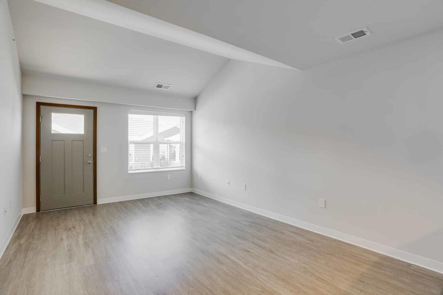 Bristol Ridge - Senior Housing Image 19