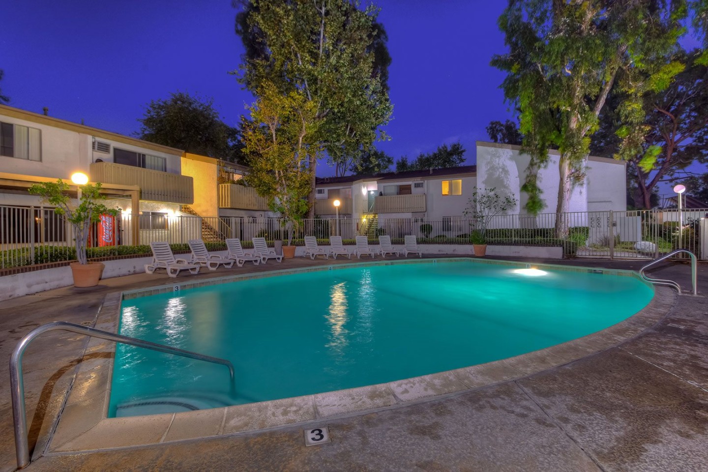 Pine Meadows Apartments Image 1