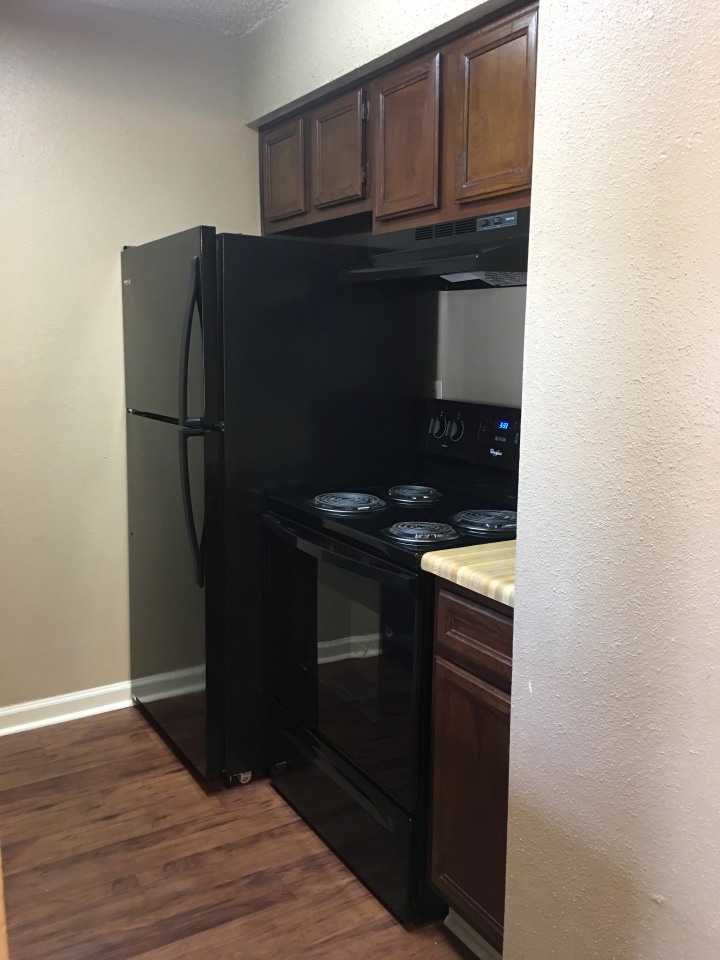 Fountain Woods Apartments Image 4
