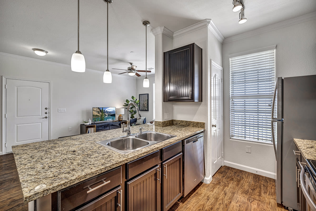 Avenues at Creekside Image 32