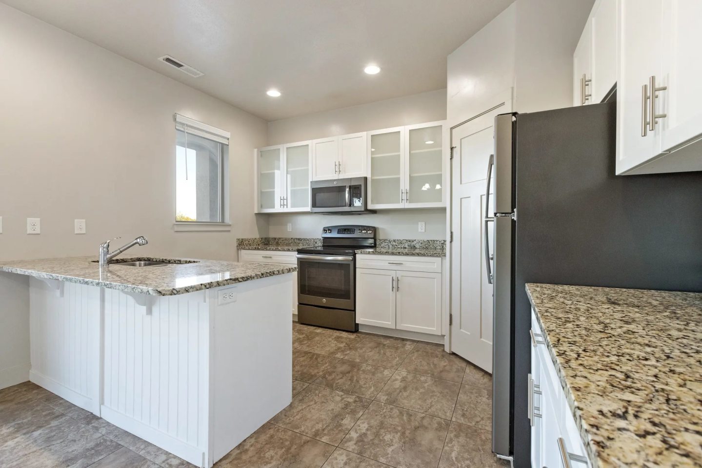 South Ridge Townhomes Image 6