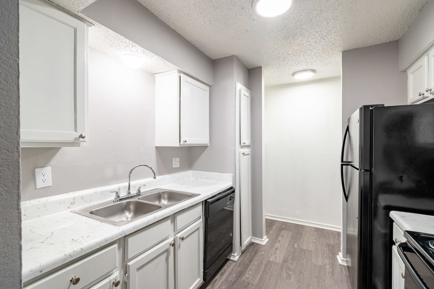 La Prada Place Apartments Image 31