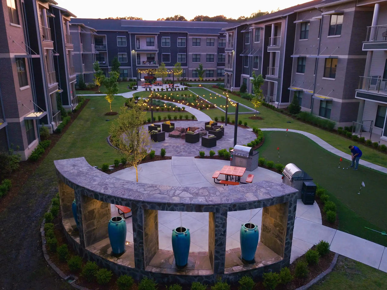 Bowman Pointe Image 2