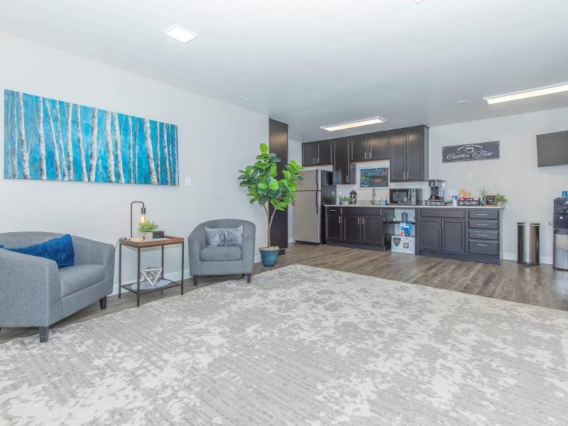 Ironwood at Palmer Park Apartments Image 19