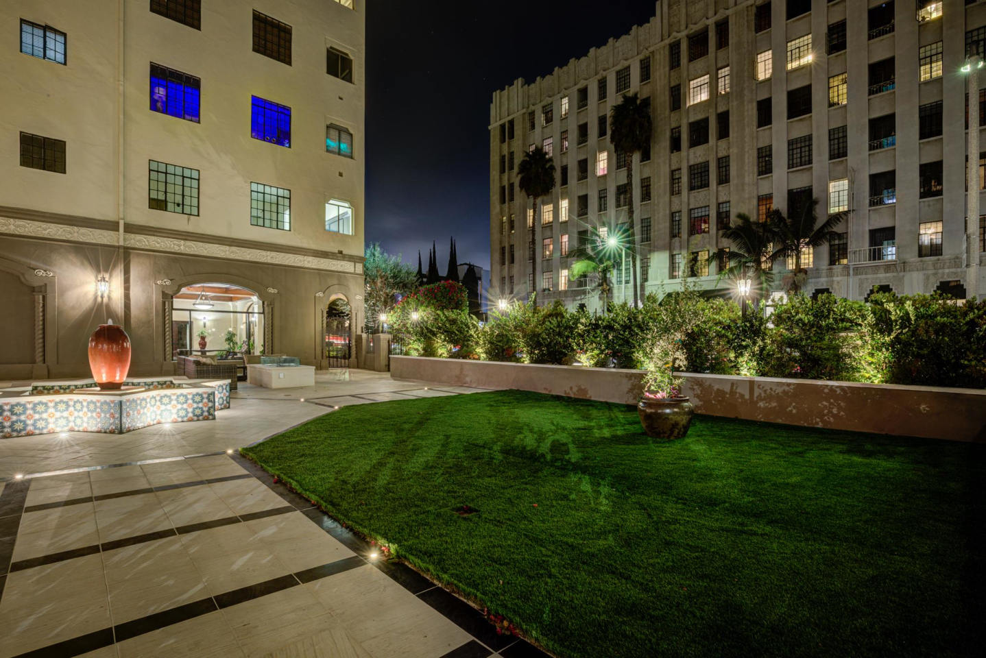 Hermoyne Apartments Image 19
