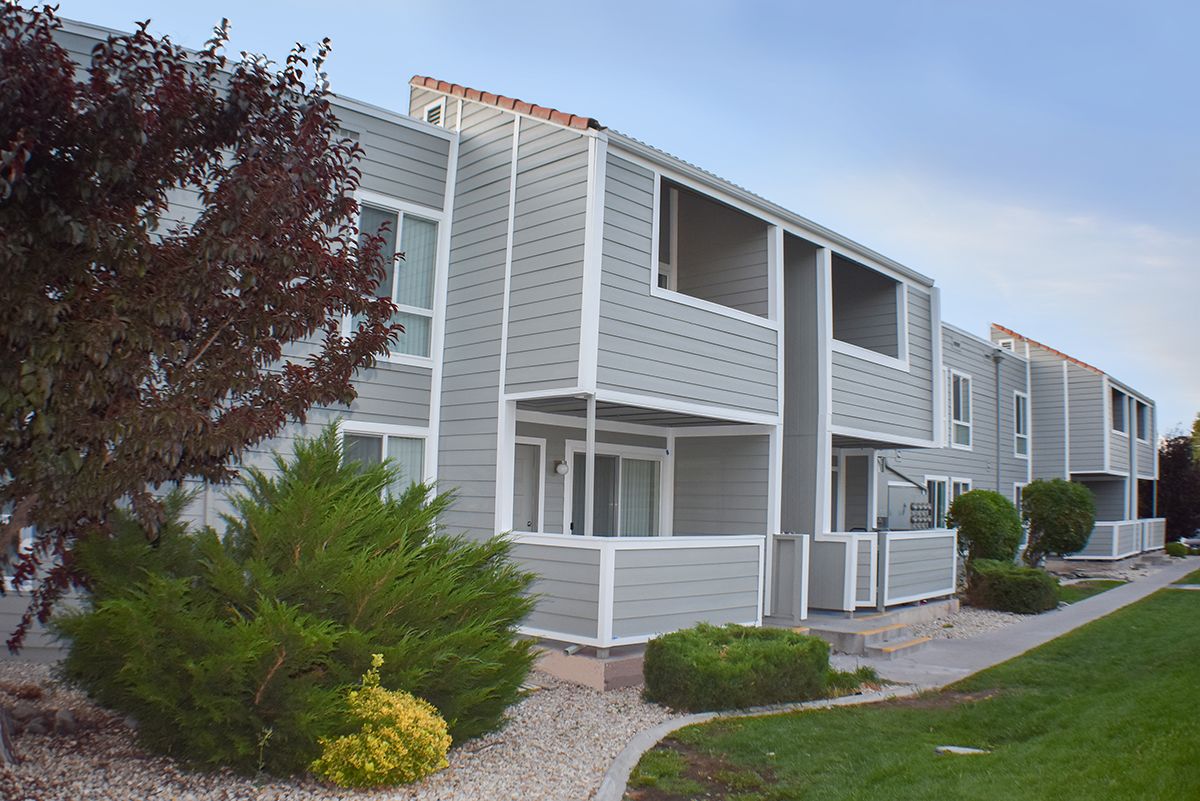 Lakeview Image 24