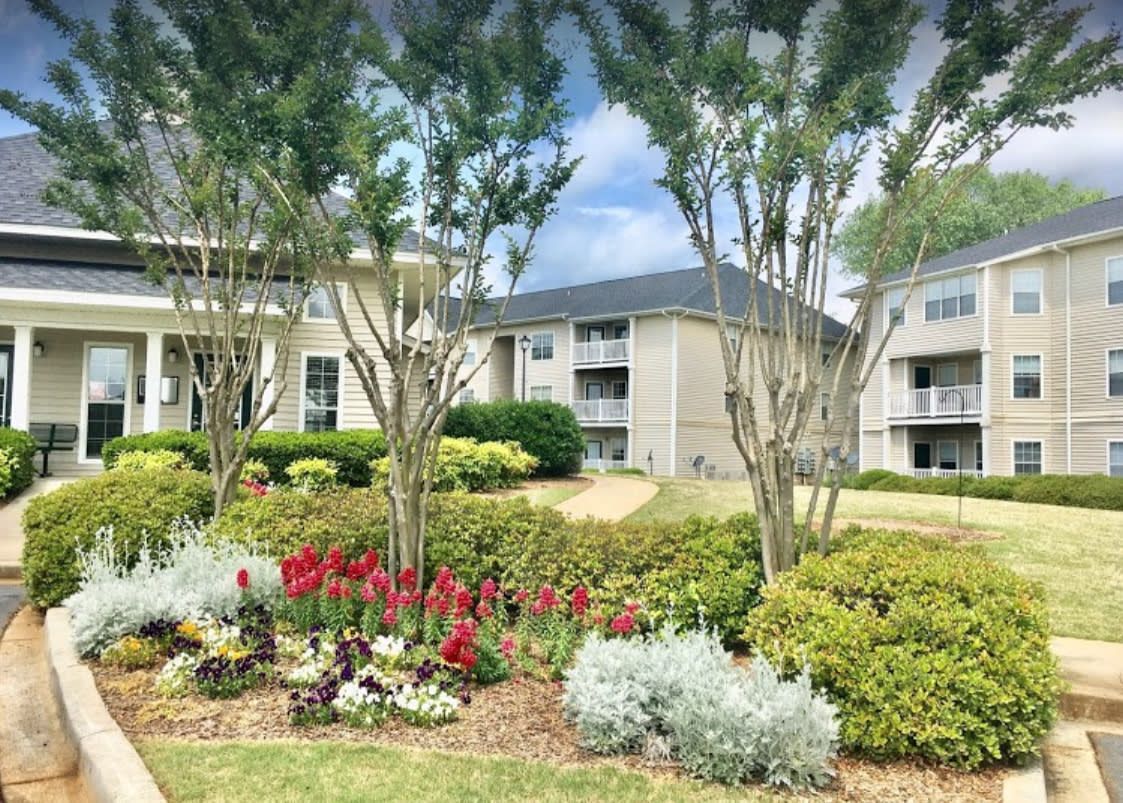 Crescent Pointe Image 3