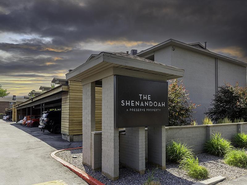 The Shenandoah Apartments Image 21