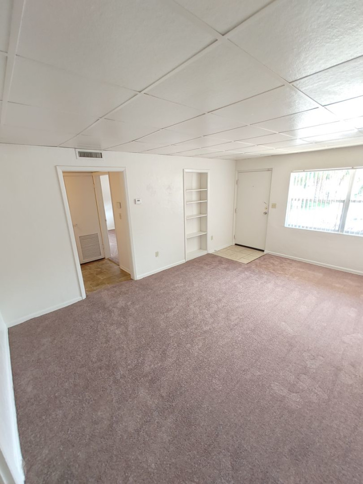 St. Croix Apartments Image 3