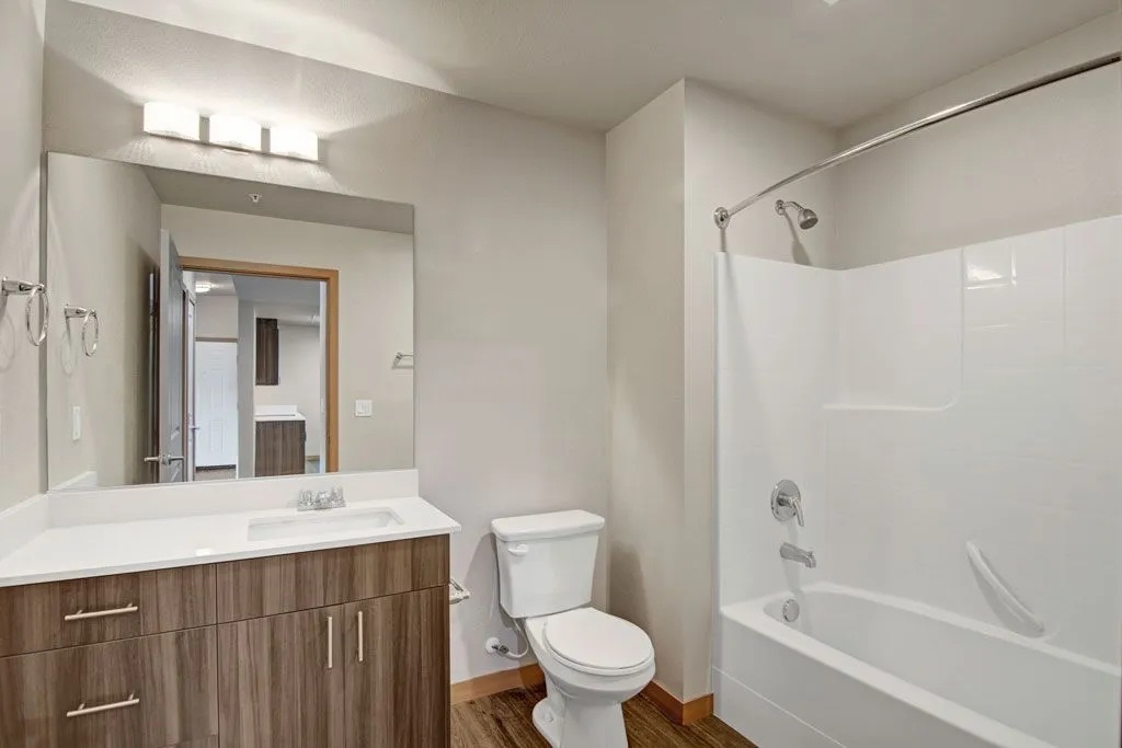 Insignia Apartment Homes Image 14