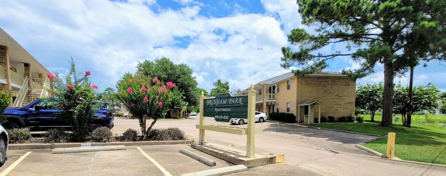 Brenham Park Image 15