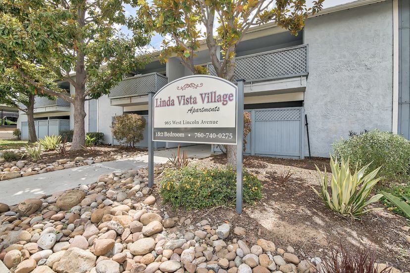 Linda Vista Village Image 8
