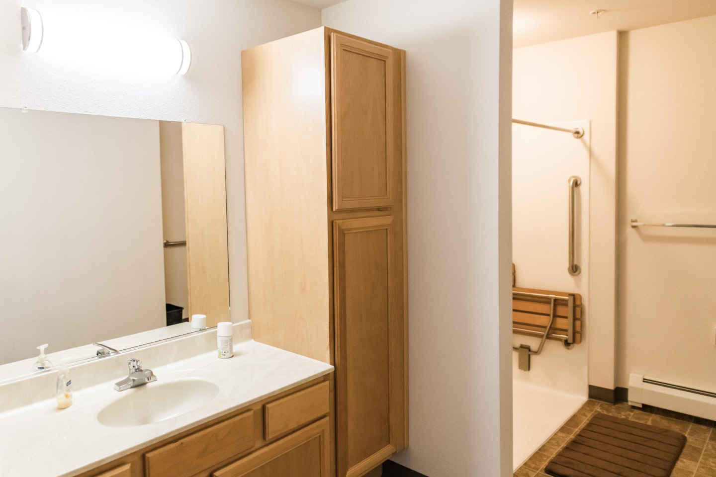 Becher Terrace - Senior Housing Image 7