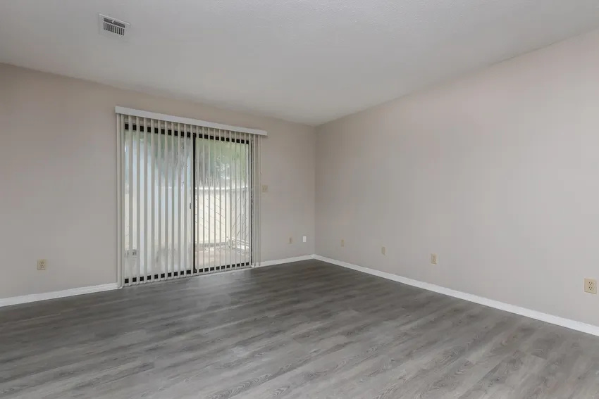 Woodland Run Apartments Image 5