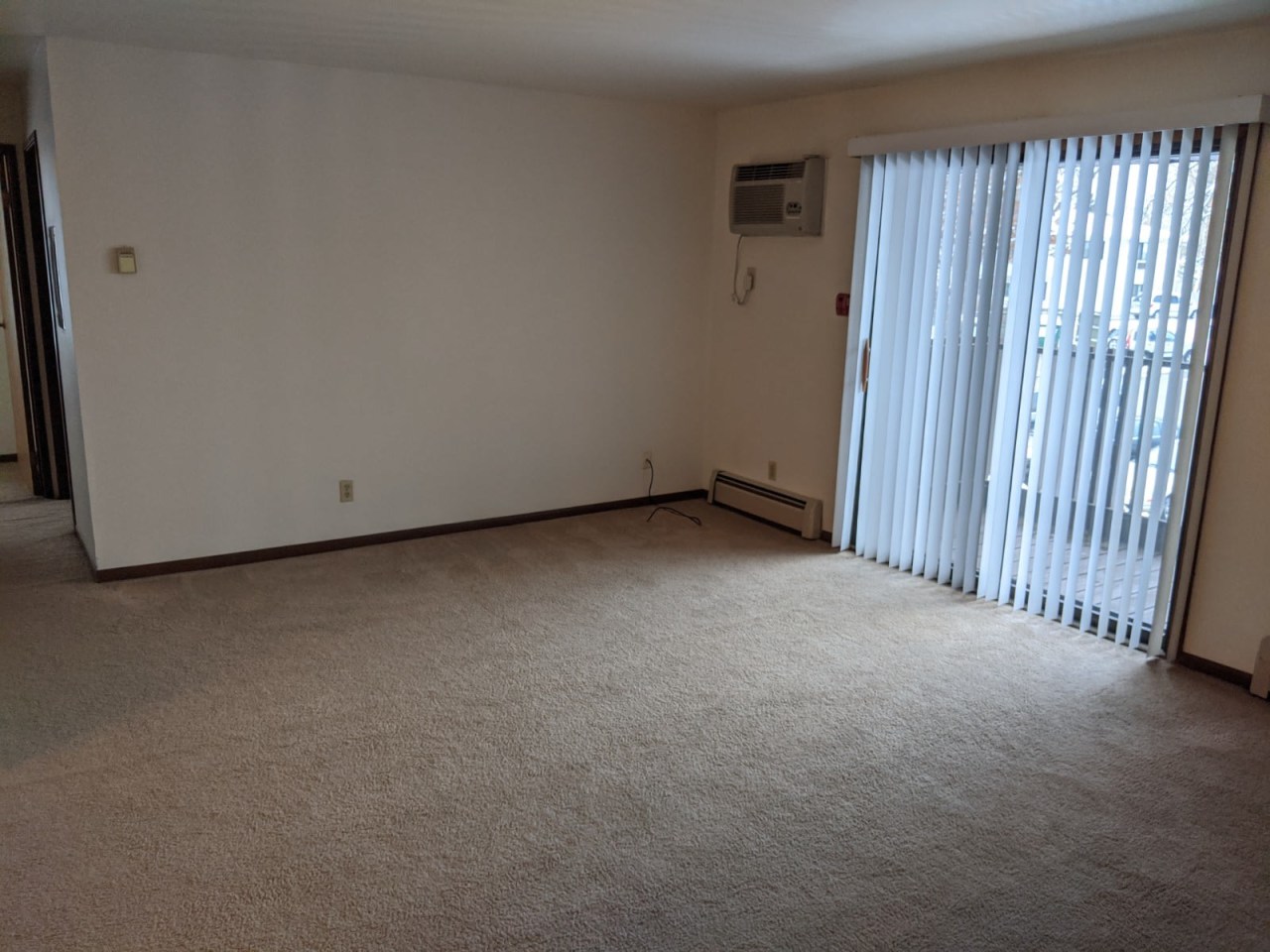 Fox River Bluff Apartments Image 5