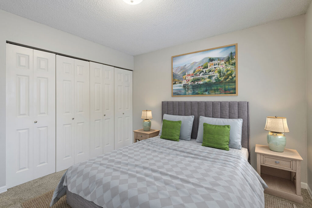 Shannon Glen Townhomes Image 5