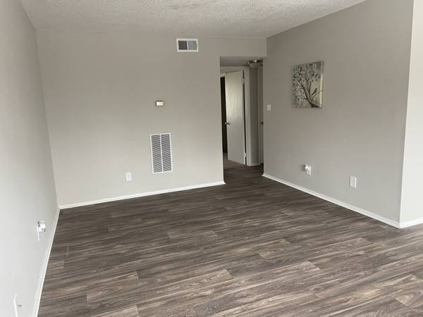 Eagle Trace Apartments Image 8