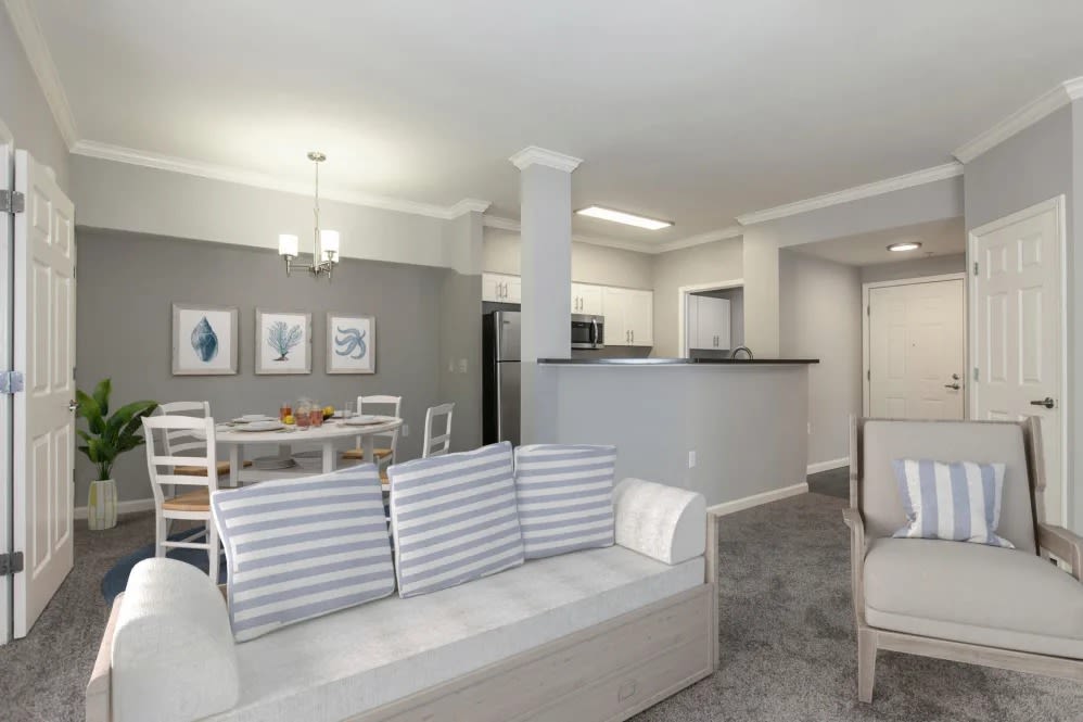 Hawthorn Village Image 6