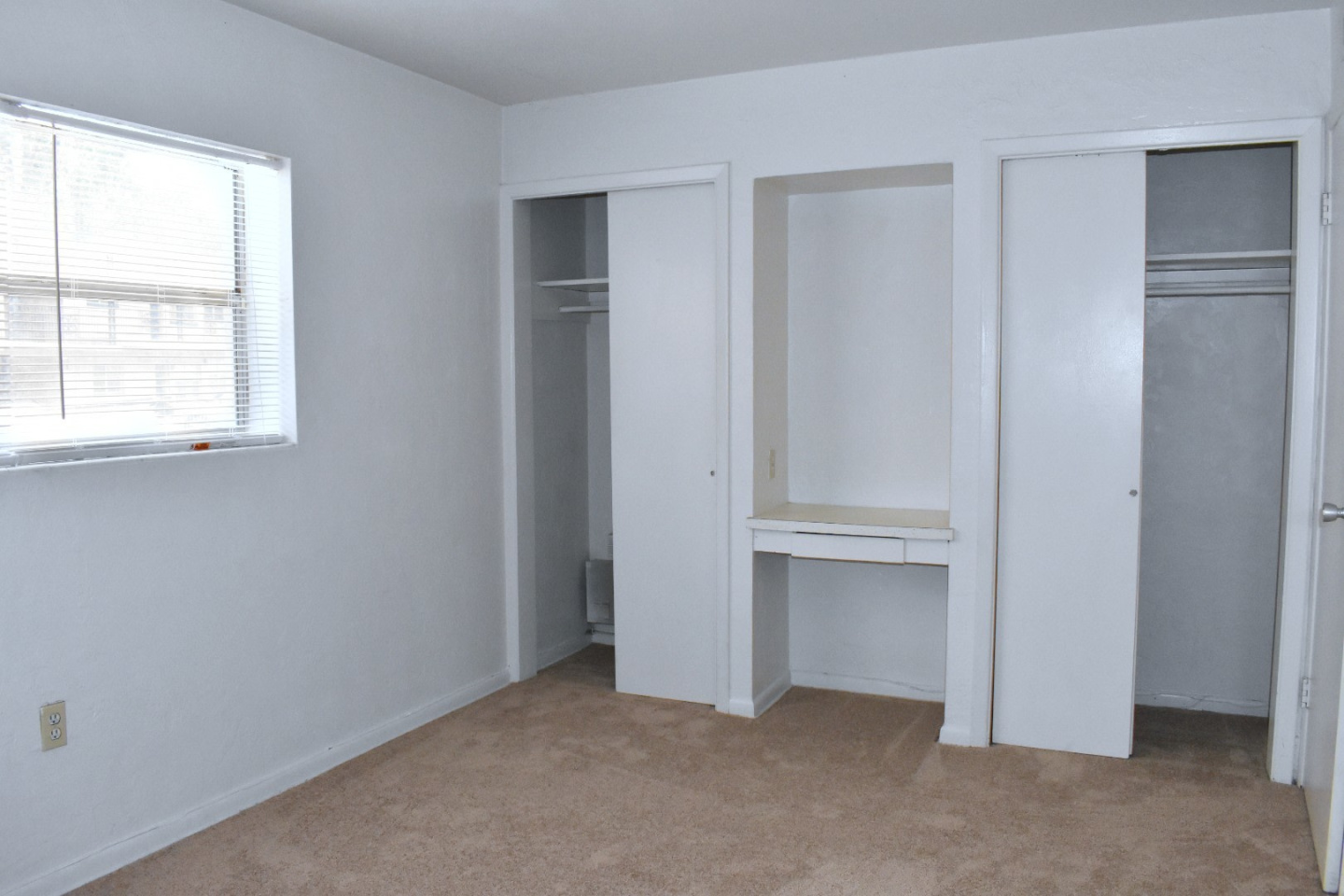 St. Croix Apartments Image 8