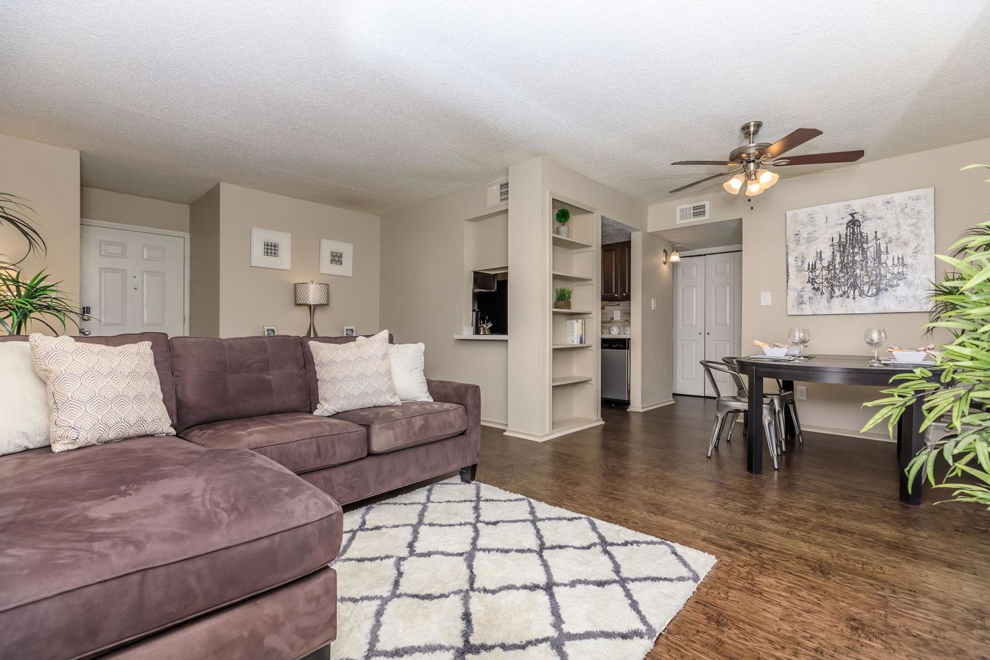 Nova Park Apartment Homes Image 30